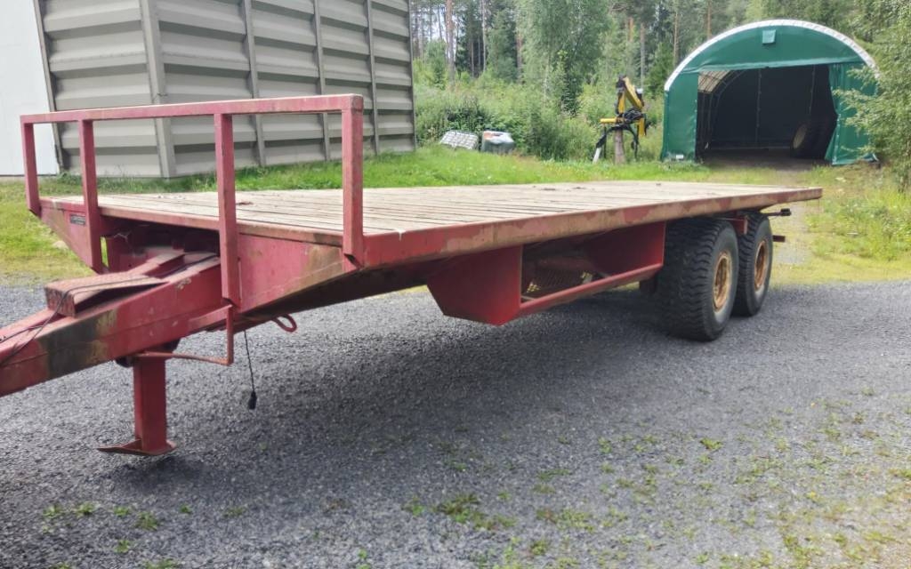 Omatekoinen Paali/laatikkovaunu