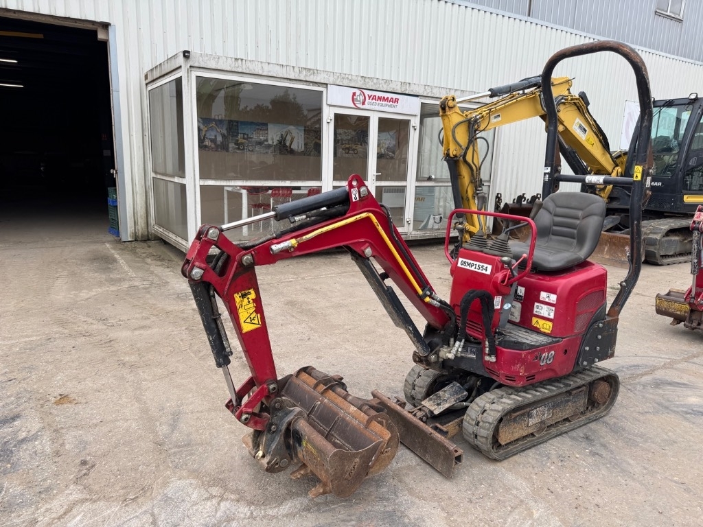 Yanmar SV08 (1E758)