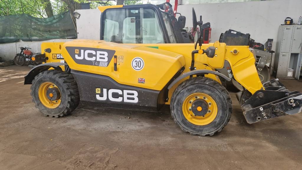 JCB 525-60