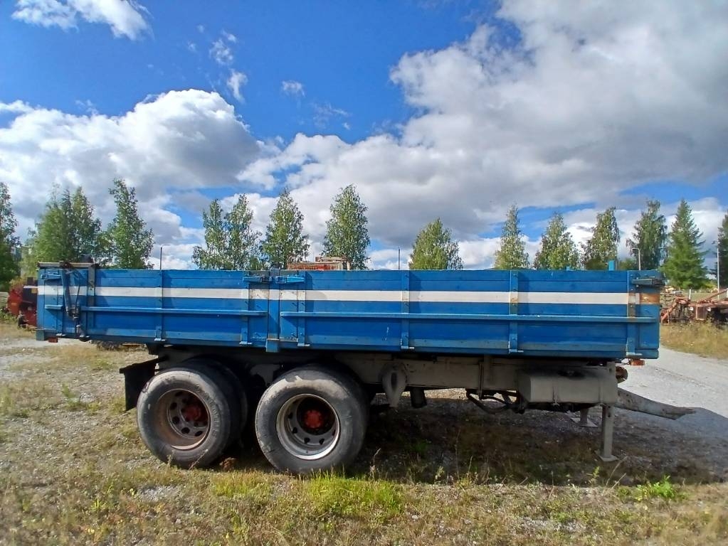 Benne céréalière Scania Perävaunu Vetävä — occasion