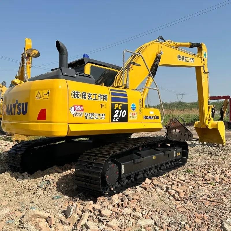 Komatsu PC 210
