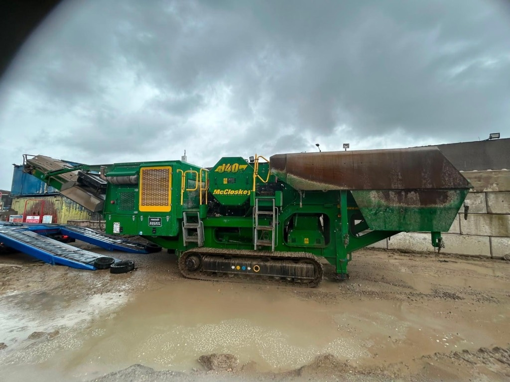 McCloskey J40V2