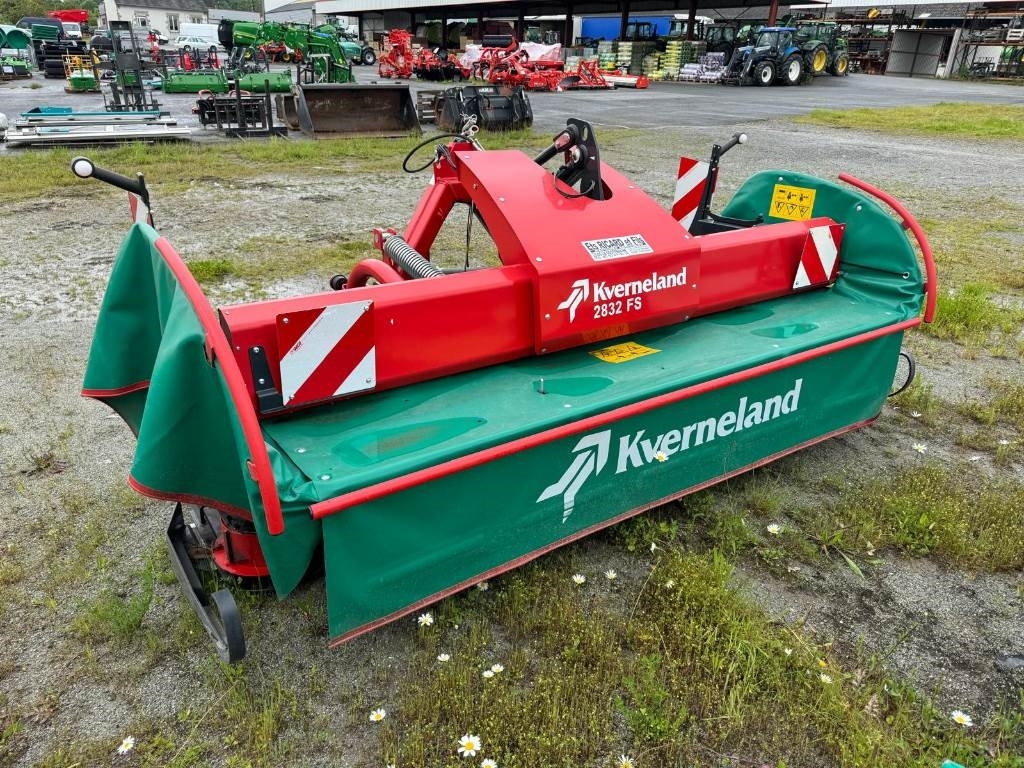 Kverneland 2832 FS -
