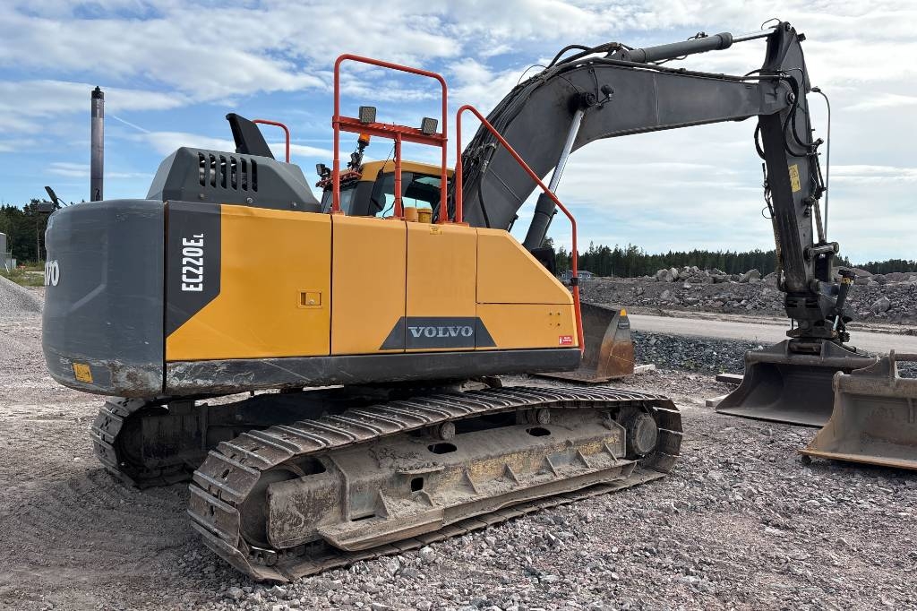 Volvo EC 220 EL inkl 3 Skopor