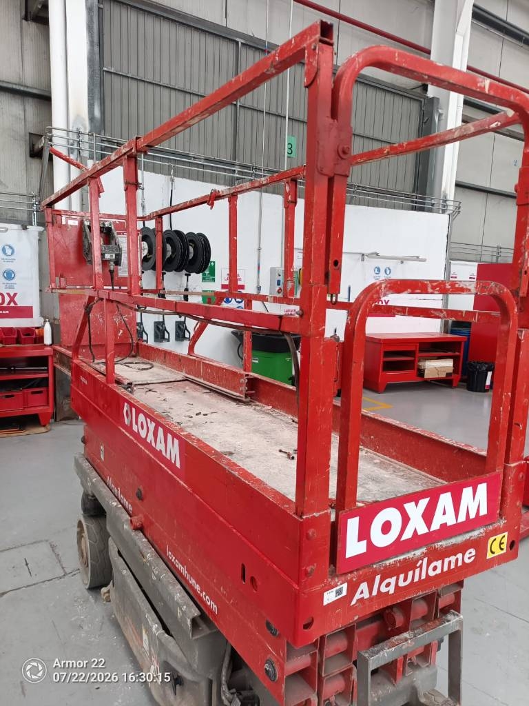 JLG 2030 ES