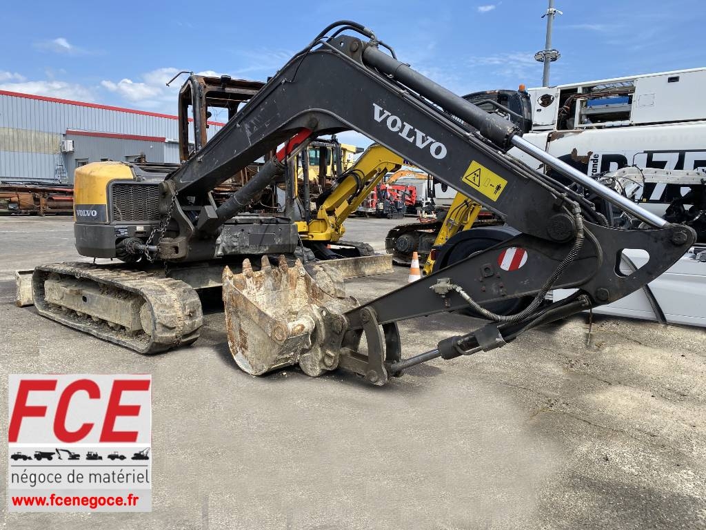 Volvo ECR88D / 1er Main Certificat CE endommagée