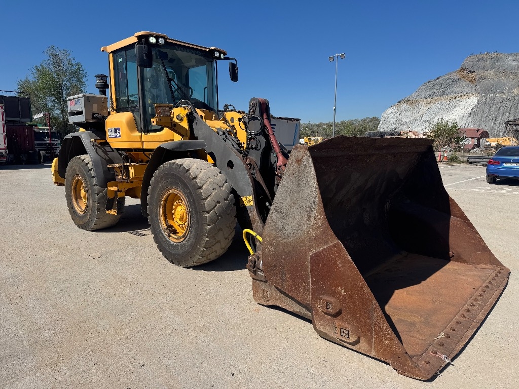 Volvo L 90 G