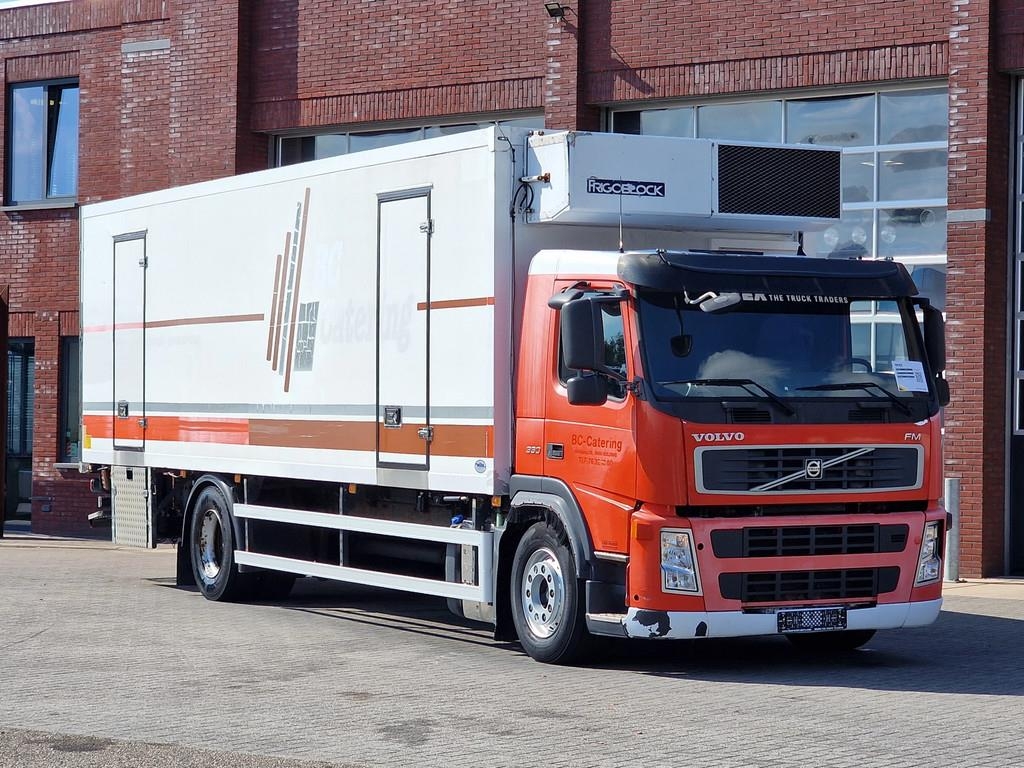 Camion frigorifique Volvo FM 330 4x2 - Frigoblock frigo - Zepro loadlift - F — occasion 2010