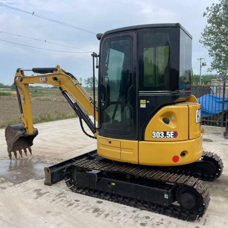 Mini-pelle Caterpillar 303.5 — occasion 2023, 566 h