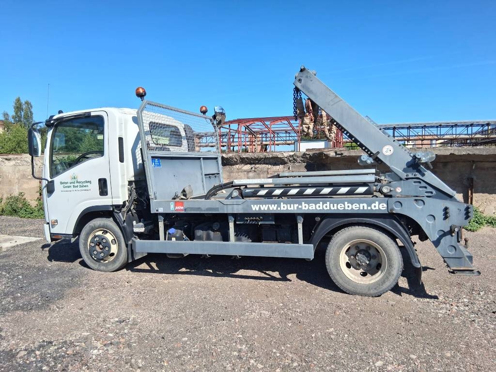 Isuzu N-Serie