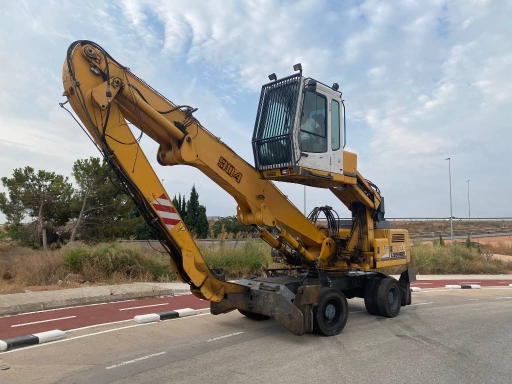 Liebherr A 904 IND SELL PARTS / VENTA DE PIEZAS