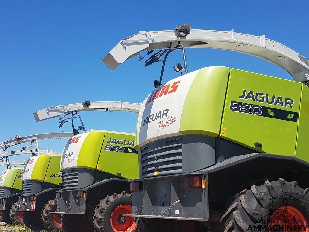 CLAAS 800 and 900 series