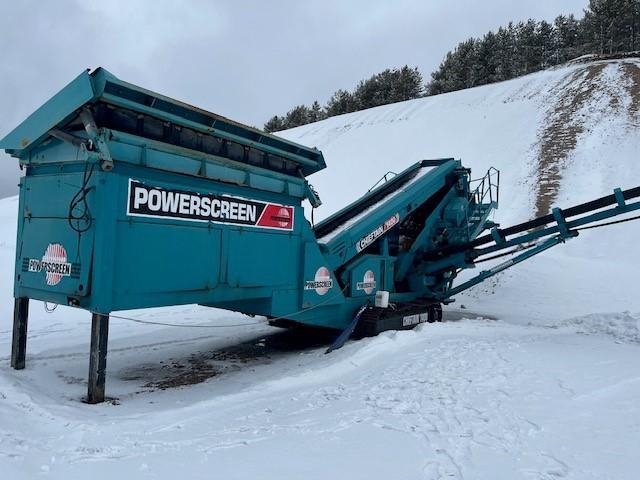Crible Powerscreen Chieftain 1400 — occasion 2008, 8 681 h
