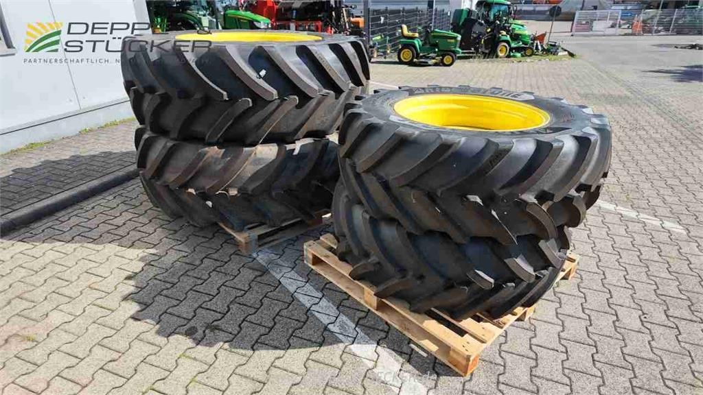 Bridgestone 600/65R38 // 480/65R28