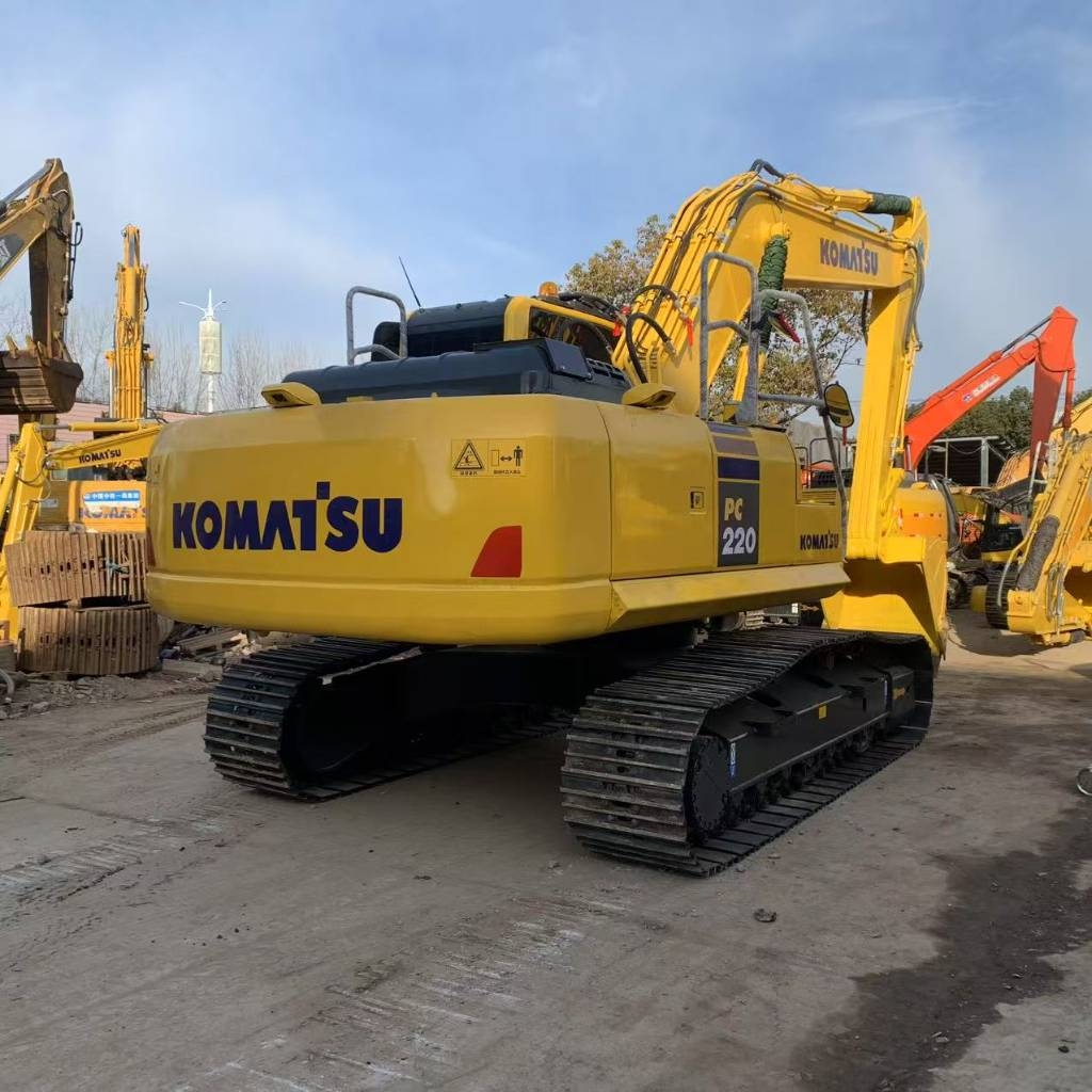 Komatsu PC 220 LC