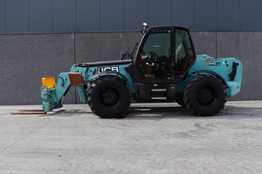 JCB 540-140
