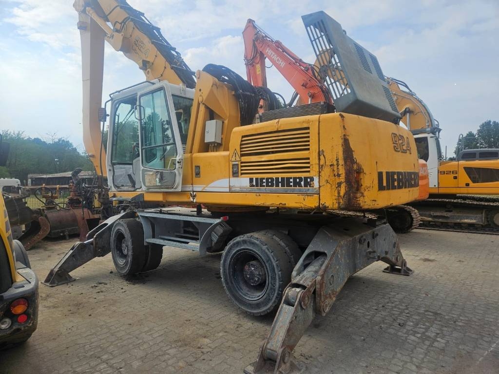 Pelle de manutention Liebherr A 924 B Litronic — occasion 2004