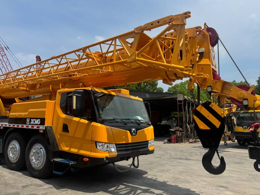 Grue tout-terrain XCMG QY50KA — occasion 2024, 1 000 h