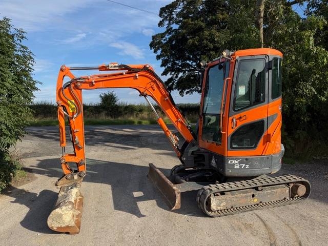 Mini-pelle Doosan DX 27 Z — occasion 2018