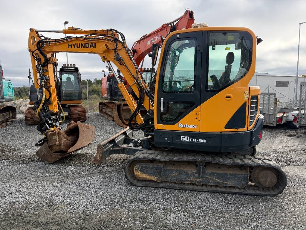 Hyundai R60CR60-9A