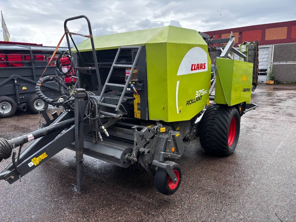 CLAAS Rollant 375 RC Uniwrap