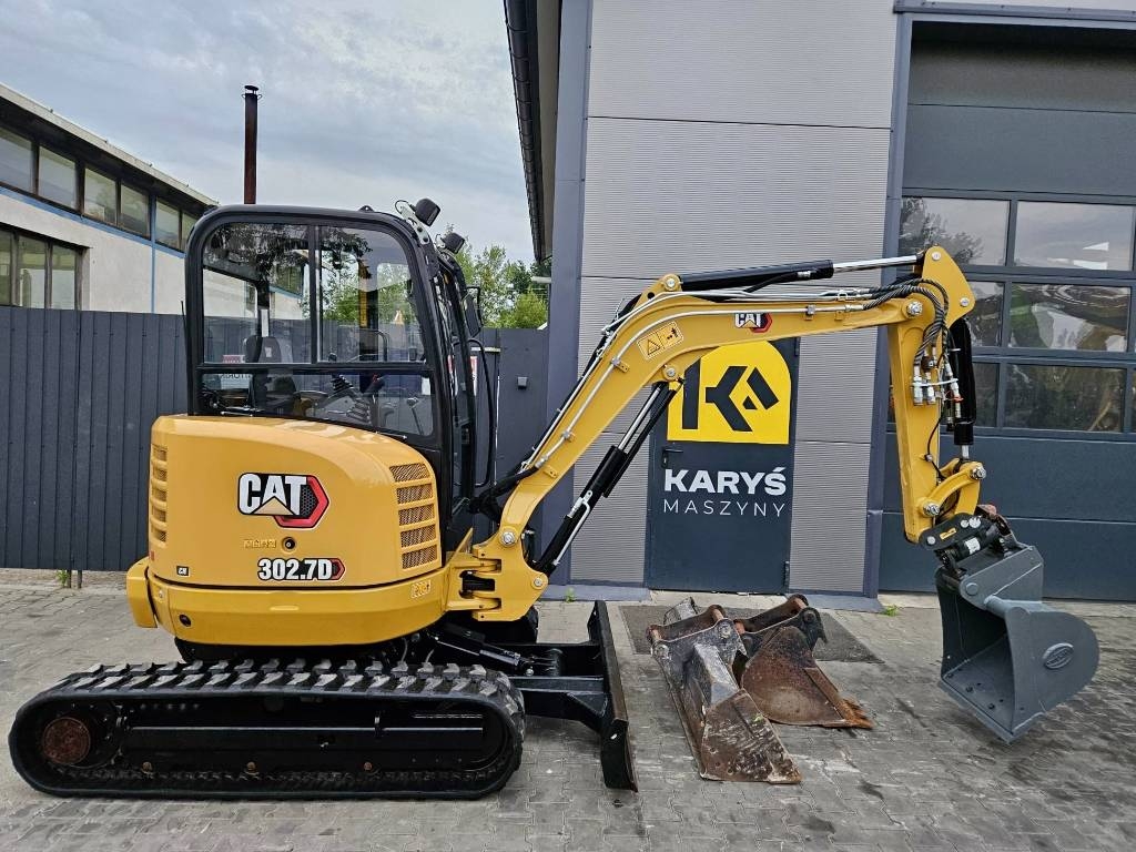 Mini-pelle Caterpillar 302.7 D CR — occasion 2021, 1 247 h