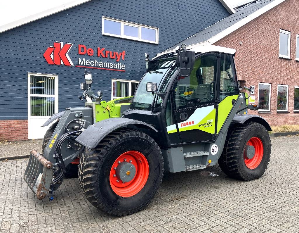 CLAAS Scorpion 756 Varipower plus