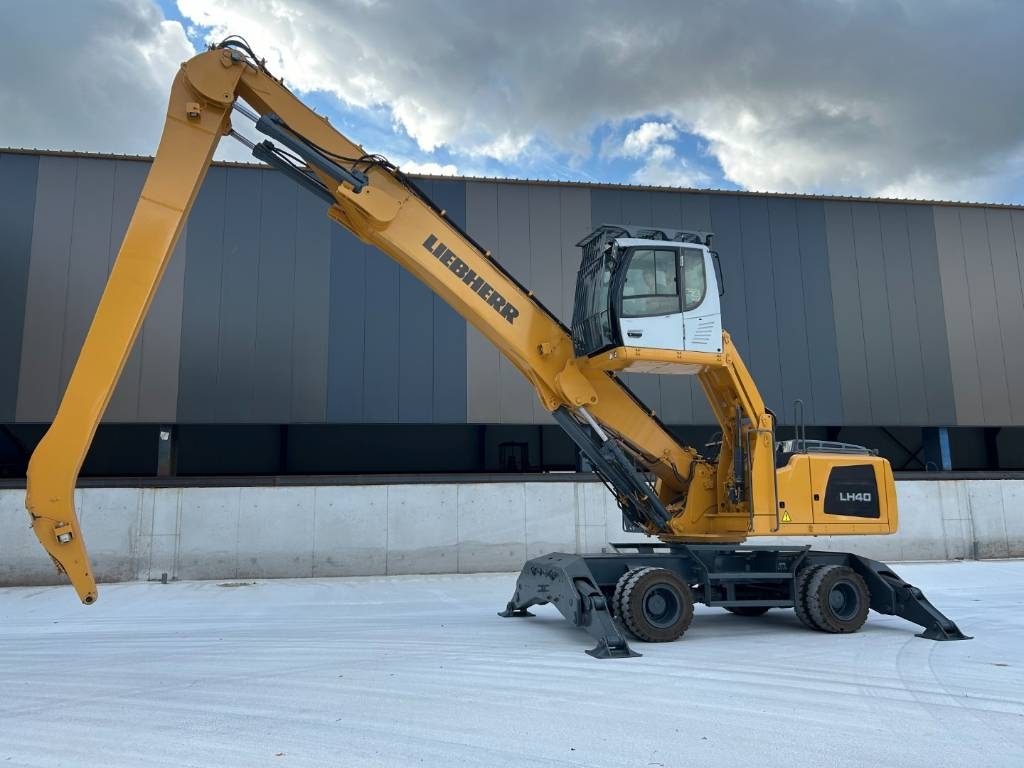 Liebherr LH 40
