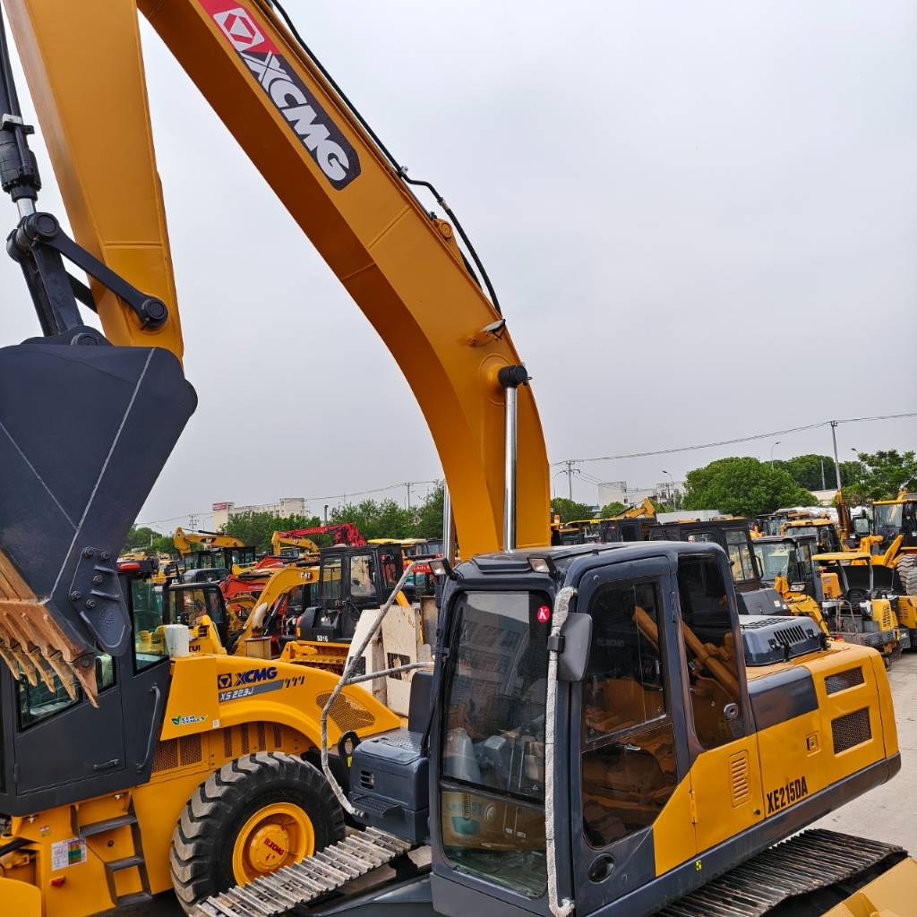 XCMG XE 215 DA