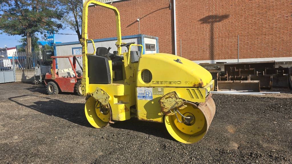 Compacteur Lebrero VTA 202 — occasion 2007, 500 h