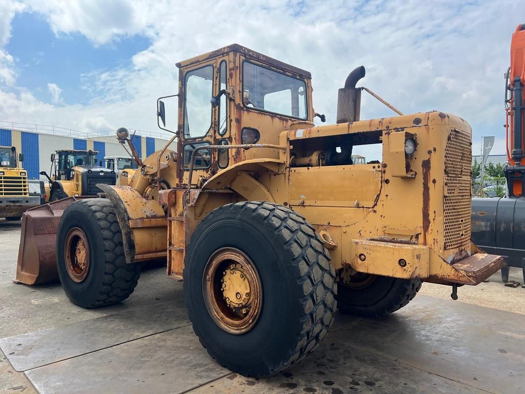Chargeuse sur pneus Caterpillar 966 C . — occasion 1979, 15 200 h