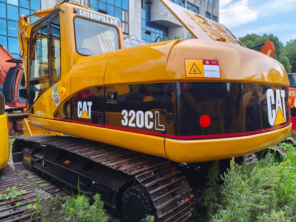 CAT 320 C L
