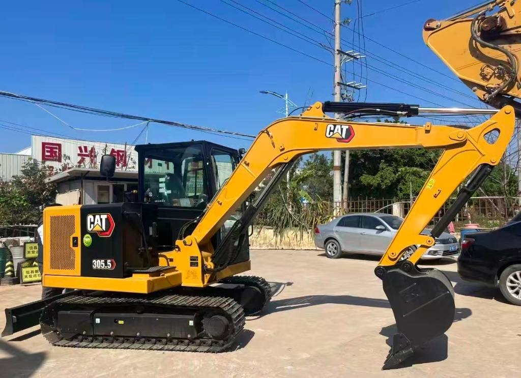 CAT 305.5