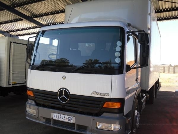 Mercedes-Benz 0000