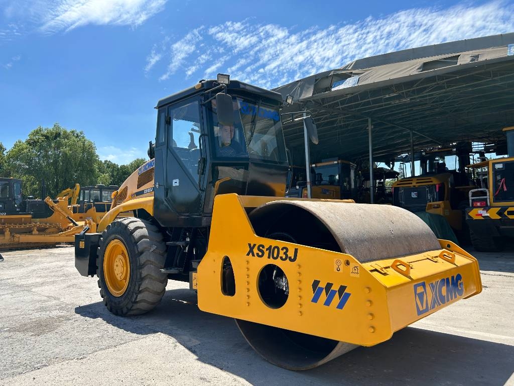 XCMG XS 103J