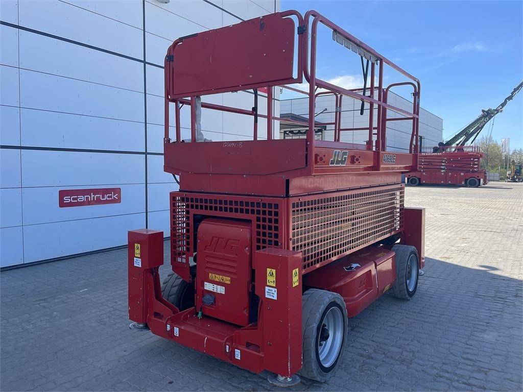 JLG 4069LE