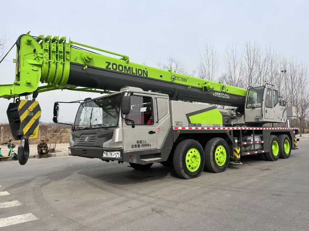 Zoomlion ZTC700V