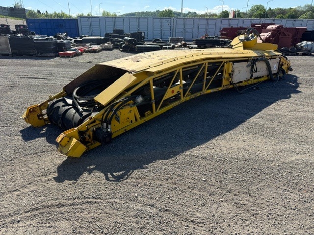 Wirtgen hydraulic conveyor 1100 mm