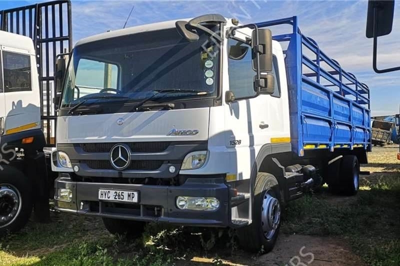Mercedes-Benz Atego 1528