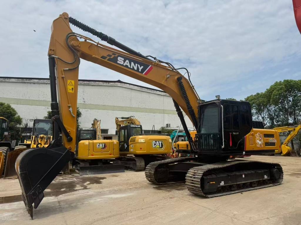Sany SY 215 C