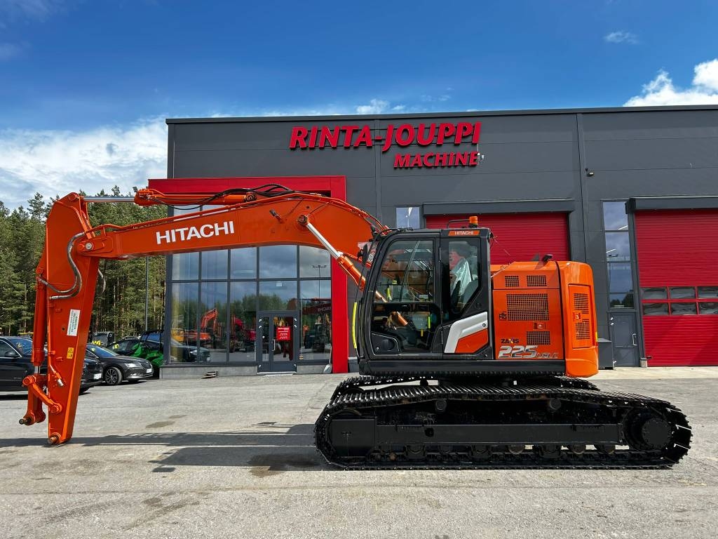 Hitachi ZX 225 USLC-7 / StageV, Vähän käytetty!