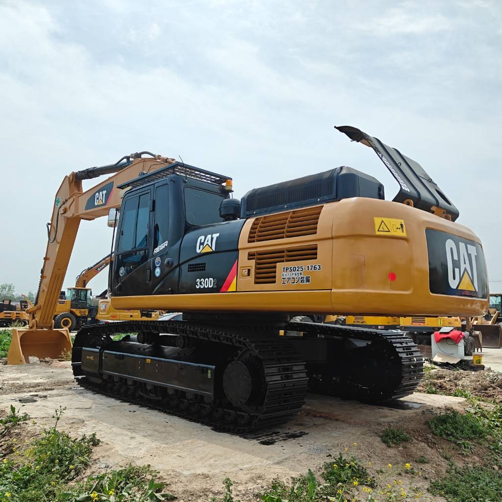 CAT 330 D L