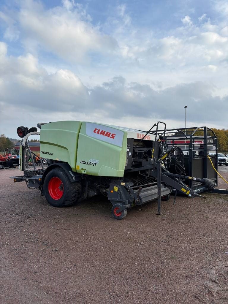 Presse à balles rondes CLAAS Rollant 455 Uniwrap — occasion 2010