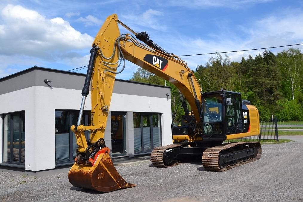 CAT 320 EL