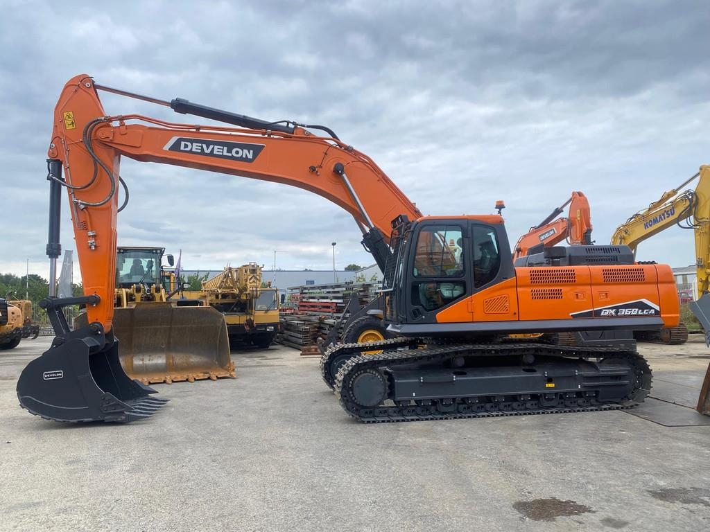 Pelle sur chenilles Develon DX360LCA-7M . — occasion 2026, 11 h