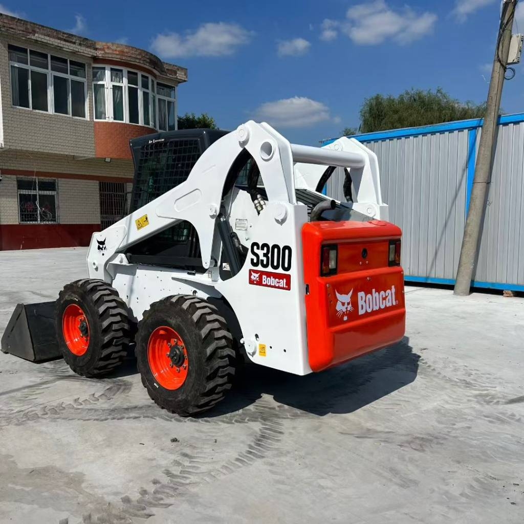 Bobcat S 300