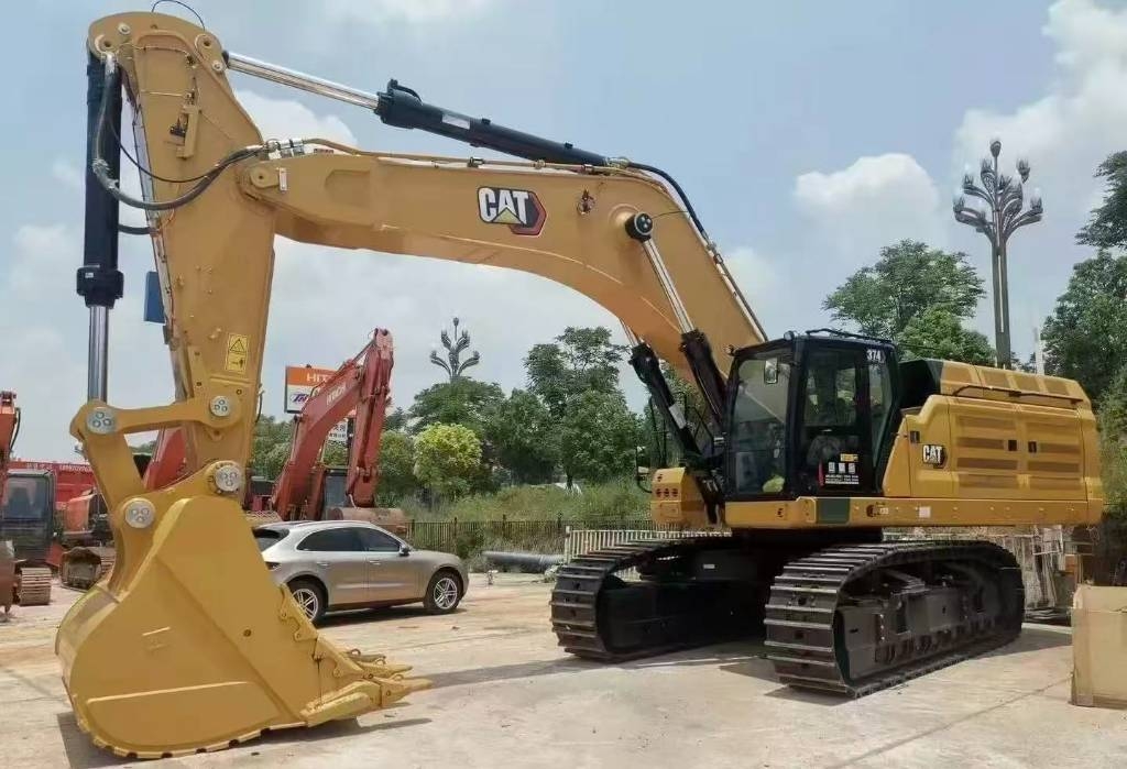 CAT 374 D L
