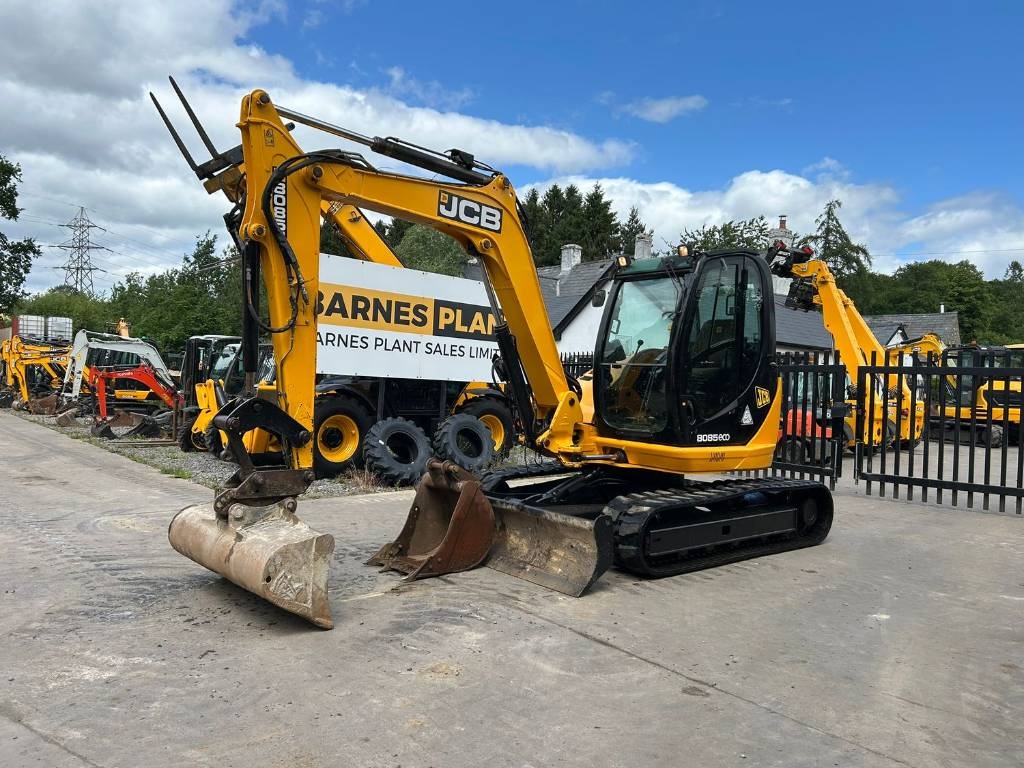 Mini-pelle JCB 8085 ZTS — occasion 2013