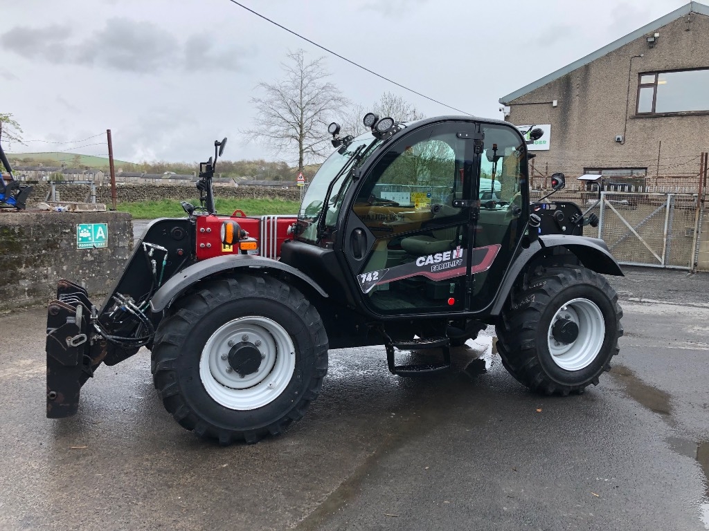 Case IH Farmlift 742