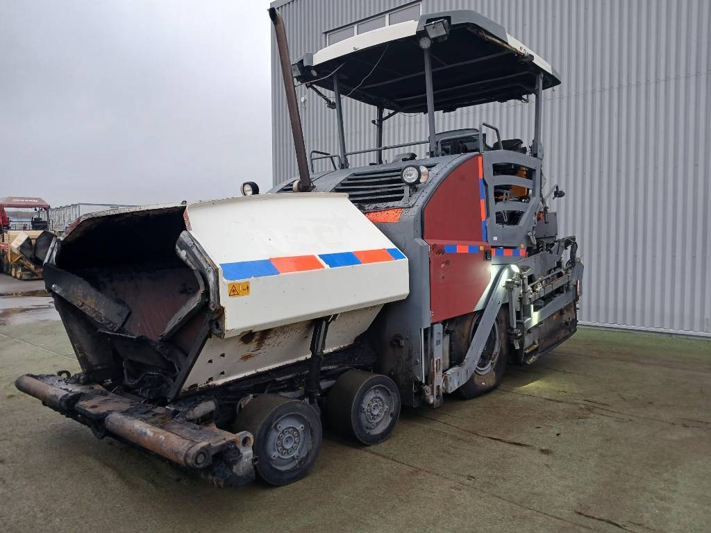 Dynapac SD2500 WS, Asfaltsläggare